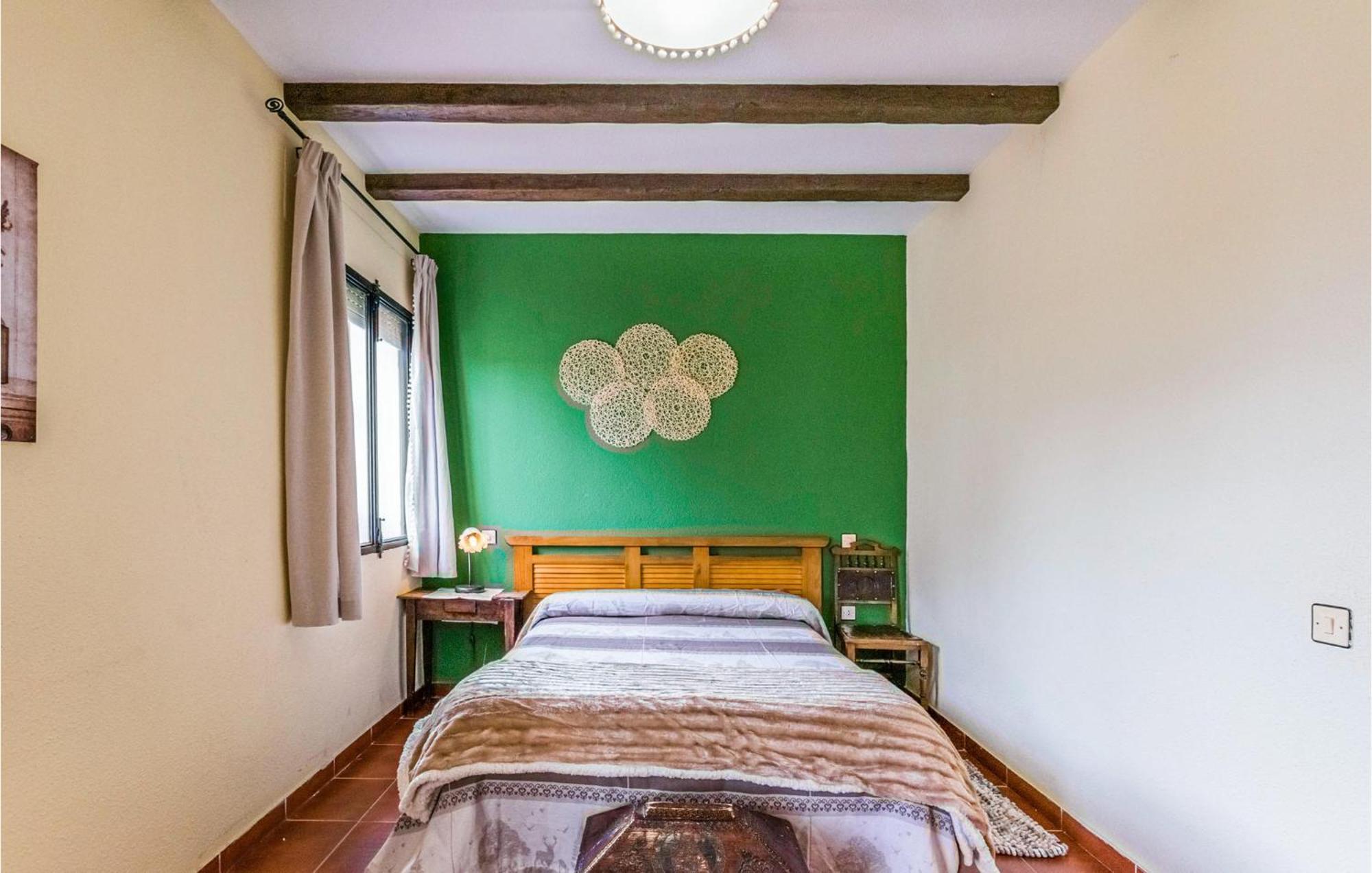 Gorgeous Home In Aldeaquemada With Swimming Pool Zewnętrze zdjęcie